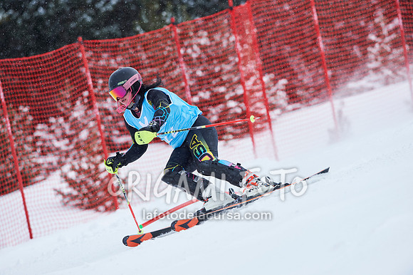 FIS SL_2020-12-30_026_ESP140951